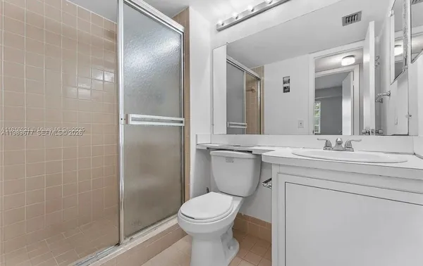 $2,100 | 3150 West Rolling Hills Circle, Unit 209, Davie, FL 33328