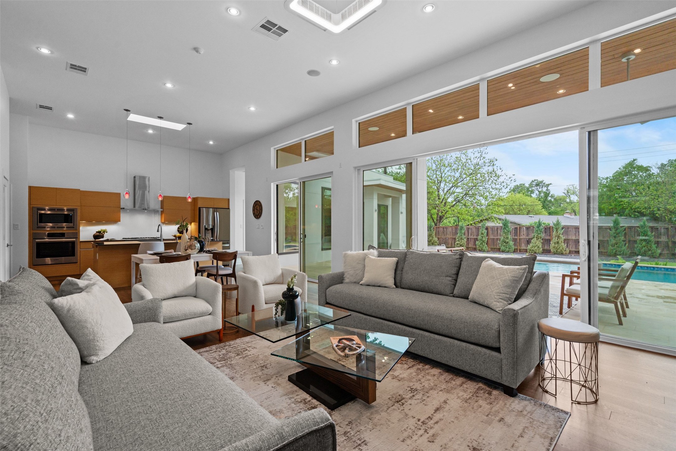 4616 Tejas Trail Austin, TX 78745 - Photo 7 of 40