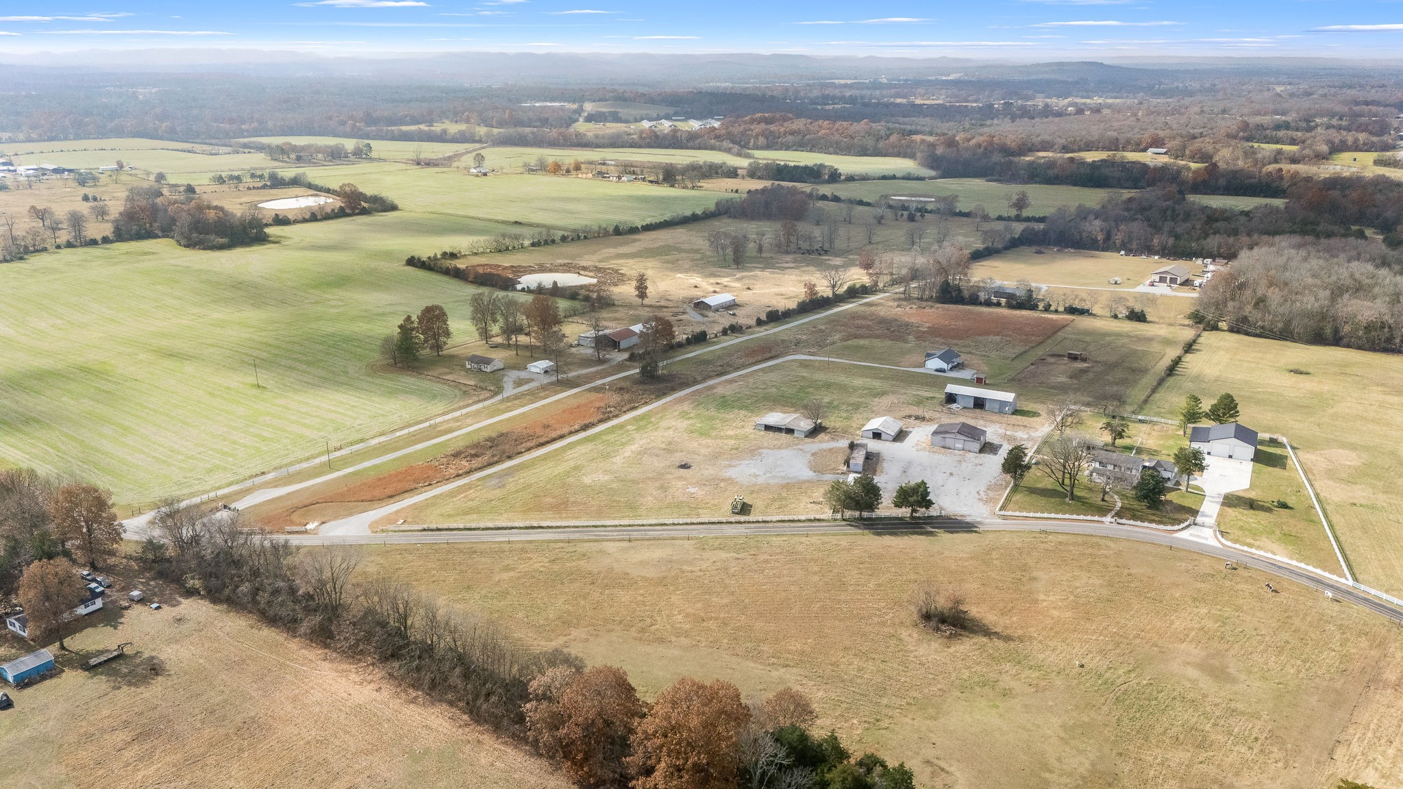 0 Henderson Road Shelbyville, TN 37160 - Photo 4 of 19 a view of a city