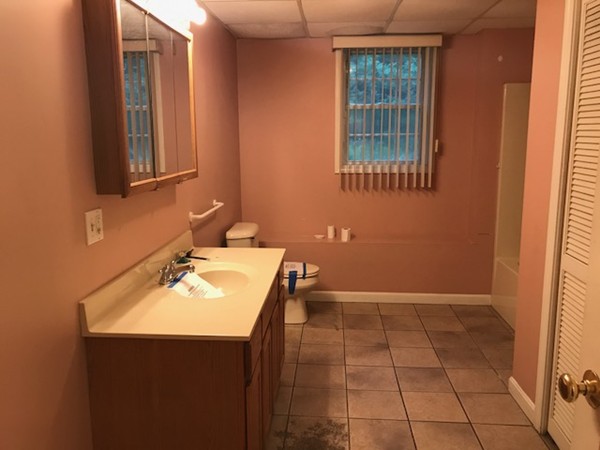 47 Nightingale Street Fall River, MA 02721 - Photo 3 of 16 Gallery Image 3
