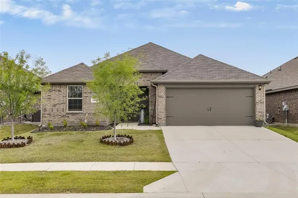 $308,000 | 1110 Baldwin Lane, Ennis, TX 75119