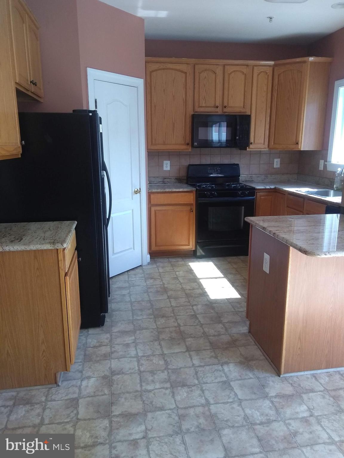 3313 Castle Ridge Circle, Unit 30 Silver Spring, MD 20904 - Photo 16 of 26