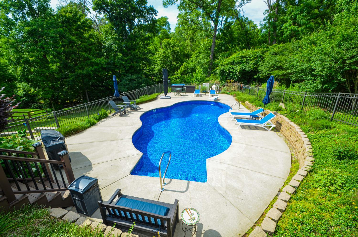 5945 Brierly Ridge Drive Cincinnati, OH 45247 - Photo 50 of 56