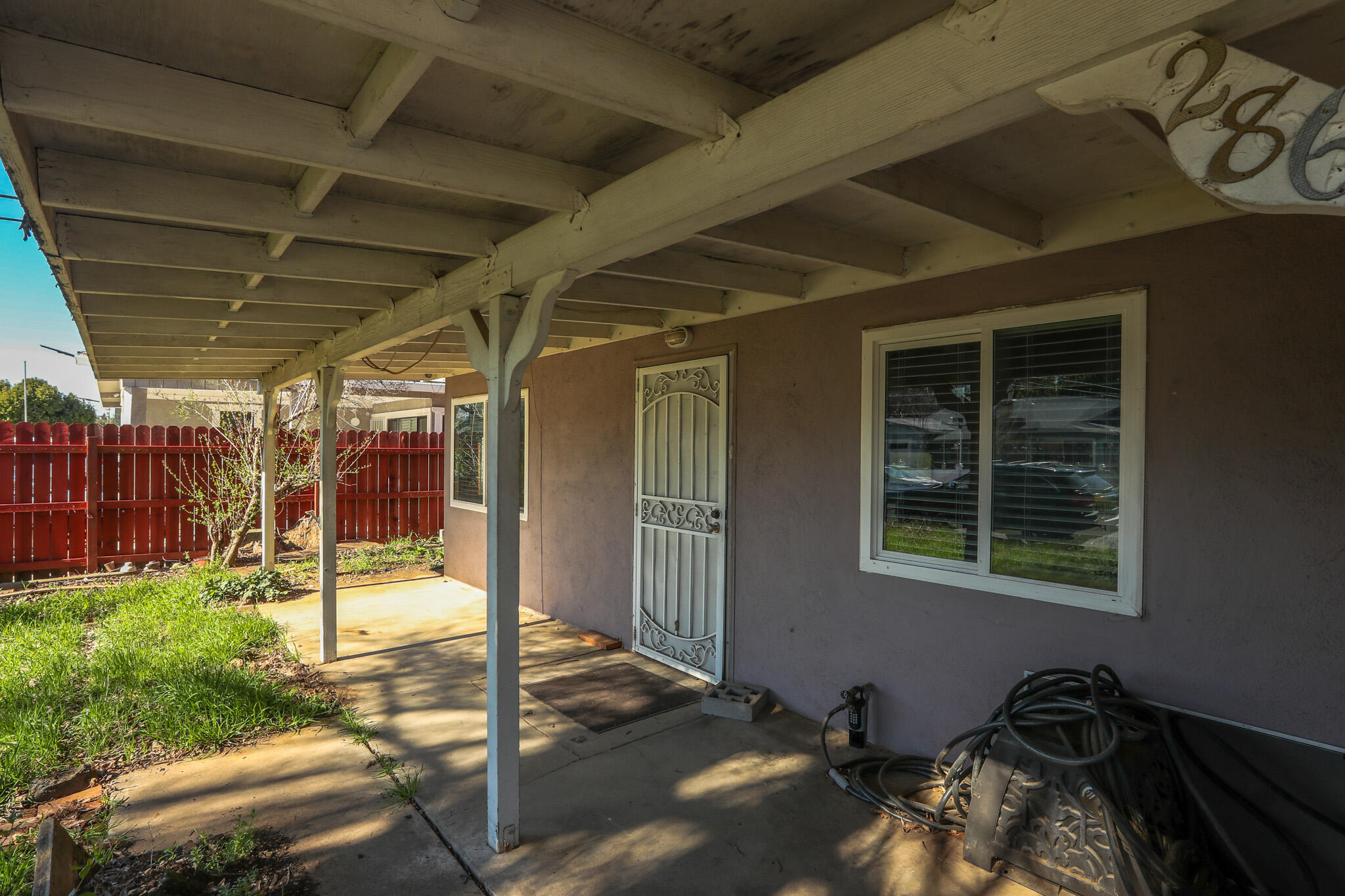 2867 Pinto Lane Anderson, CA 96007 - Photo 7 of 35 a view of a backyard of a house