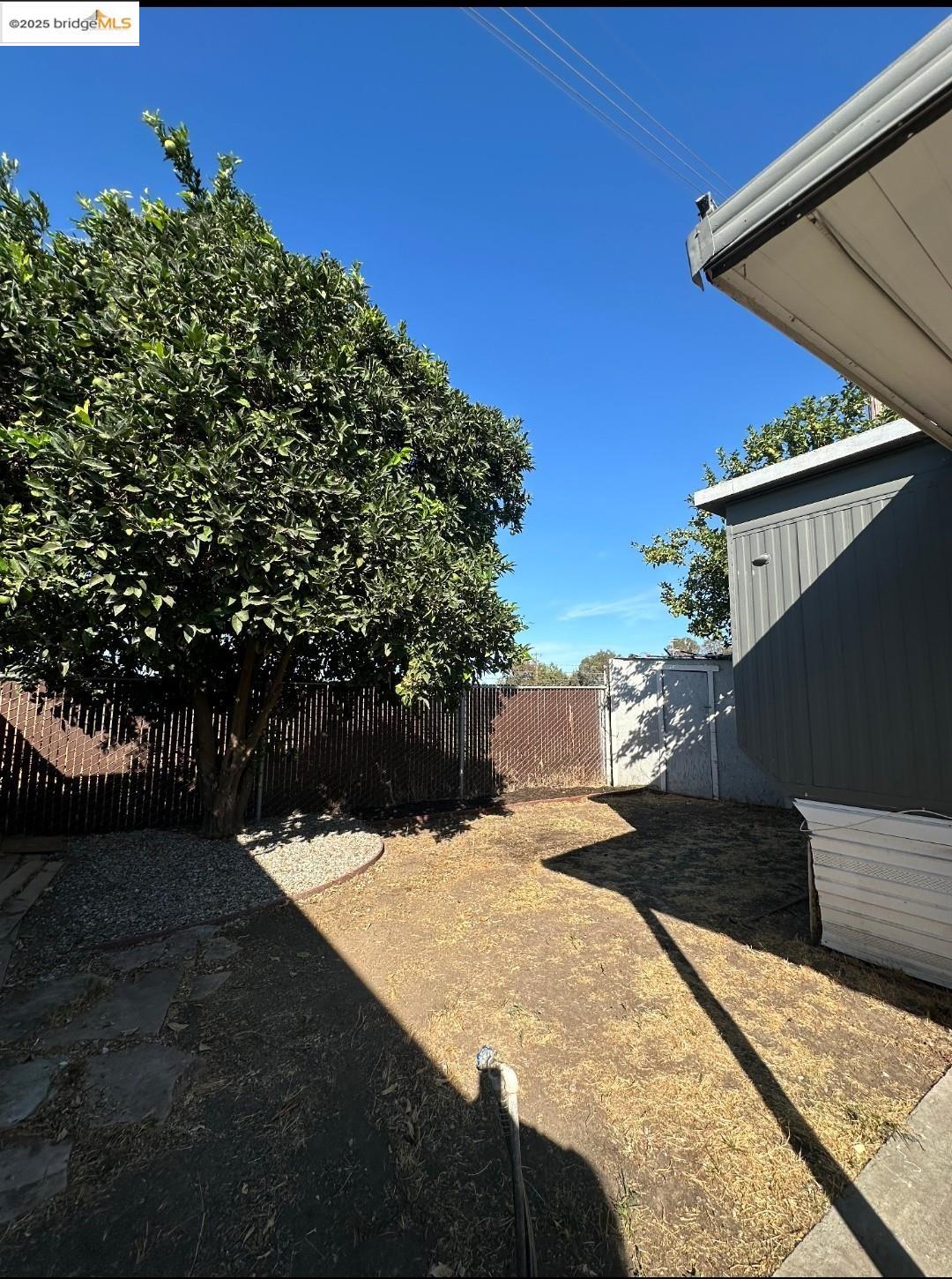 4400 Gateway Road, Unit 38 Bethel Island, CA 94511 - Photo 10 of 10 a view of a backyard of the house