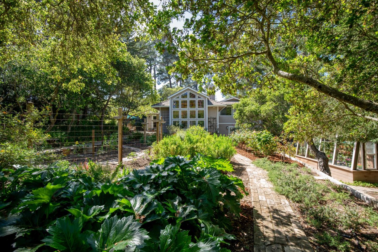 1269 Sylvan Road Monterey, CA 93940 - Photo 30 of 36 Gallery Image 30