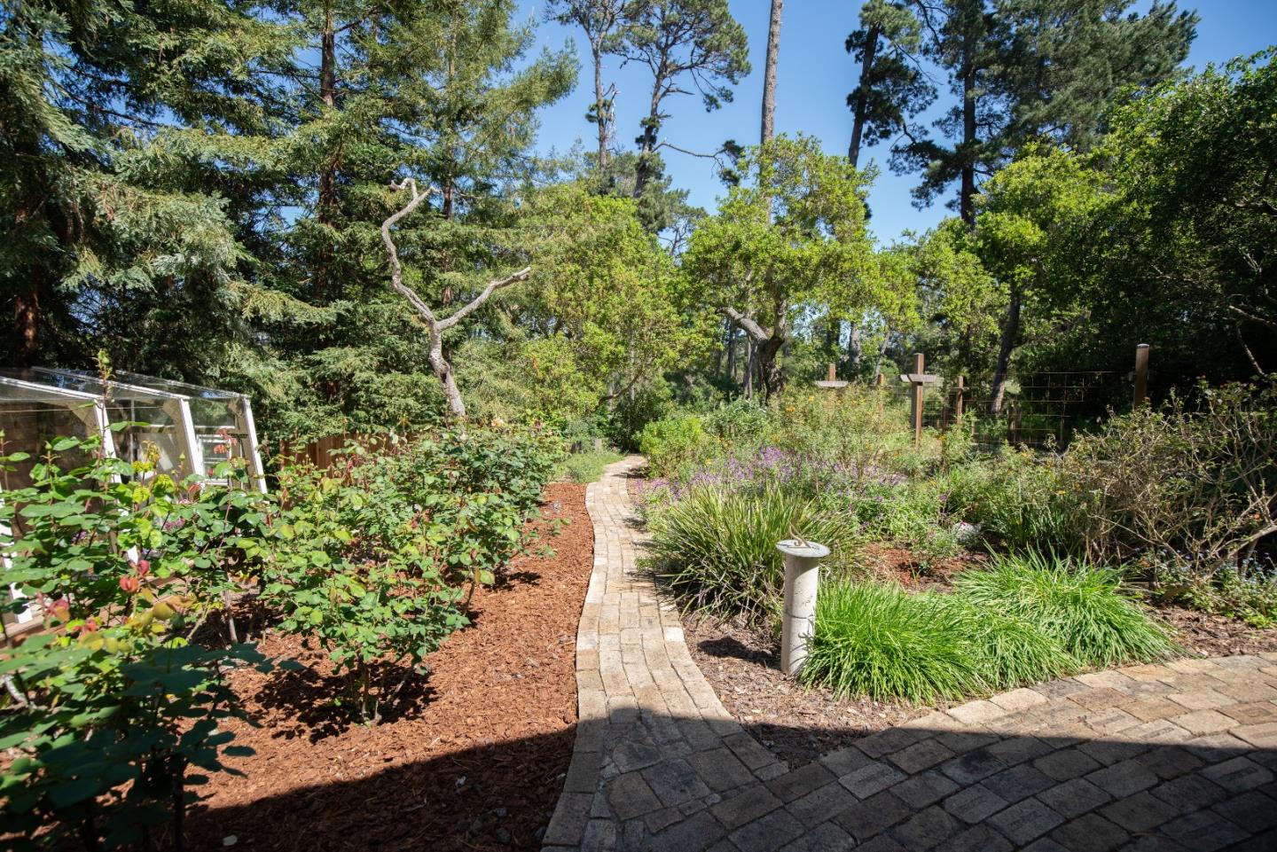 1269 Sylvan Road Monterey, CA 93940 - Photo 33 of 36 Gallery Image 33
