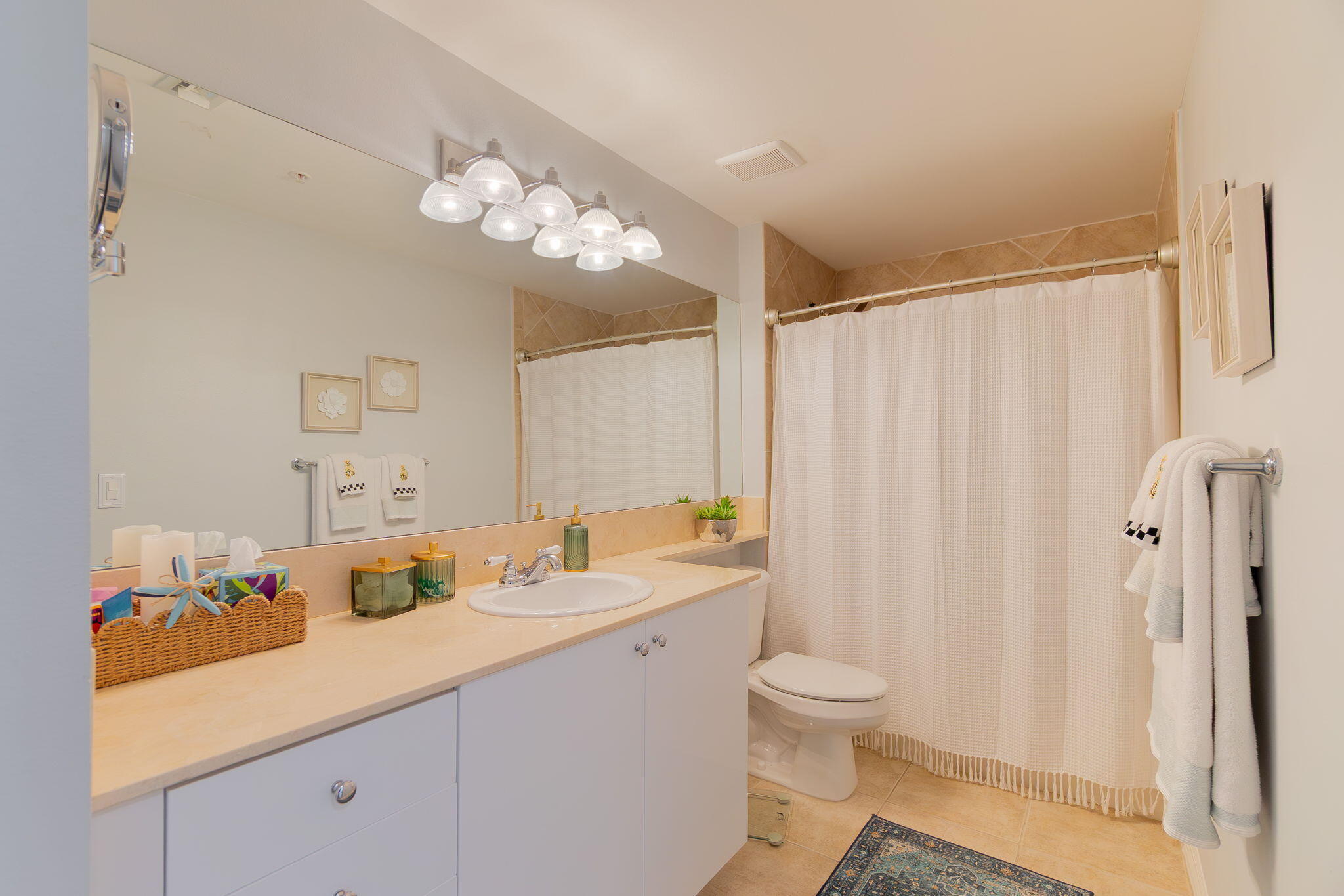 804 East Windward Way, Unit 307 Lantana, FL 33462 - Photo 23 of 43 Bath 2