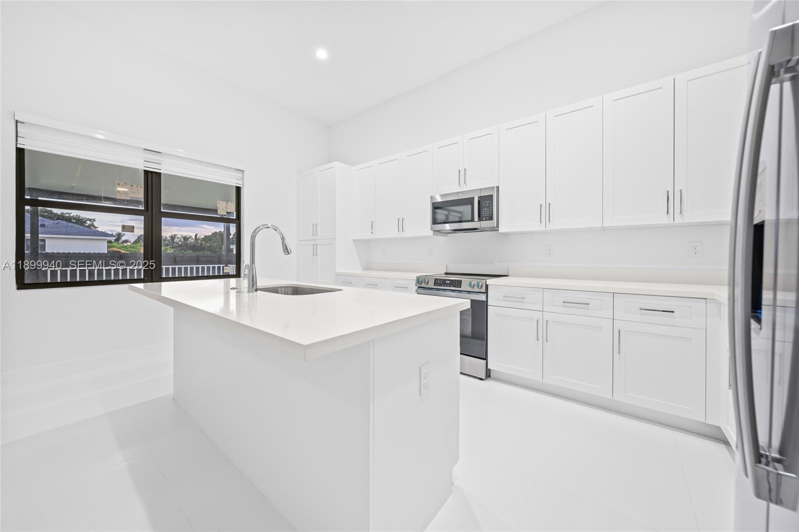 19504 Southwest 324th Street Homestead, FL 33030 - Photo 20 of 46