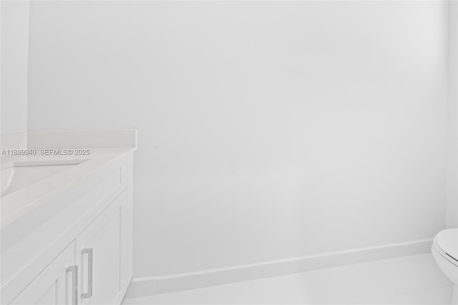 19504 Southwest 324th Street Homestead, FL 33030 - Photo 31 of 46 1/2 bath / powder room