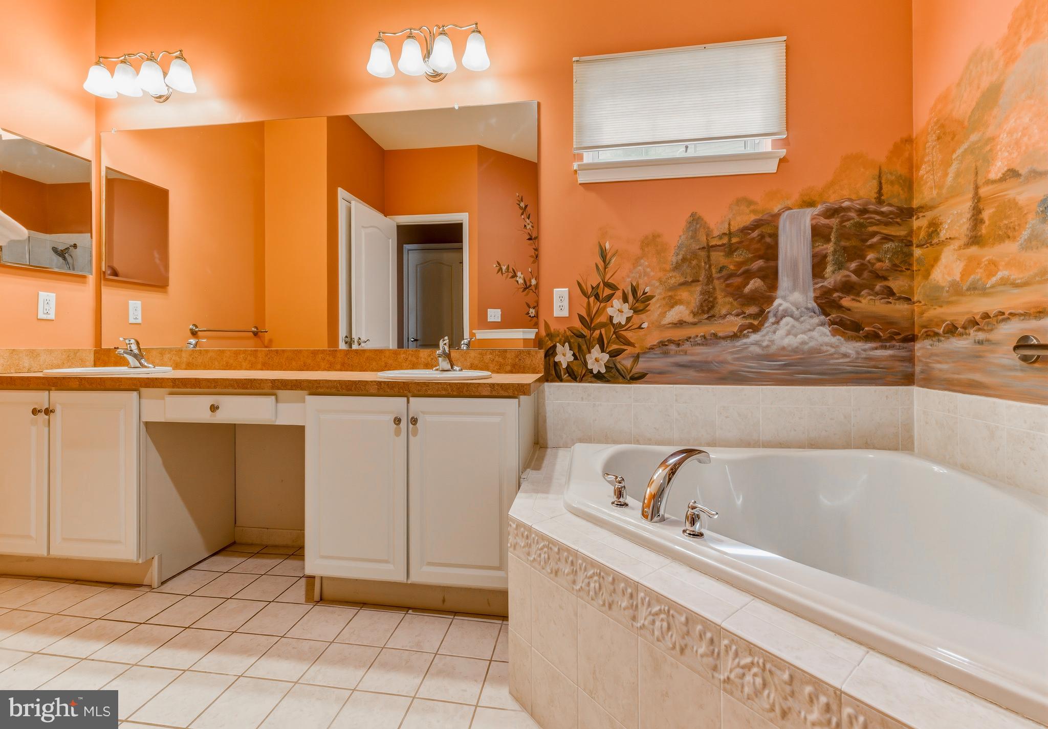 106 York Road West Deptford, NJ 08086 - Photo 26 of 31 a bathroom with a bathtub and a sink