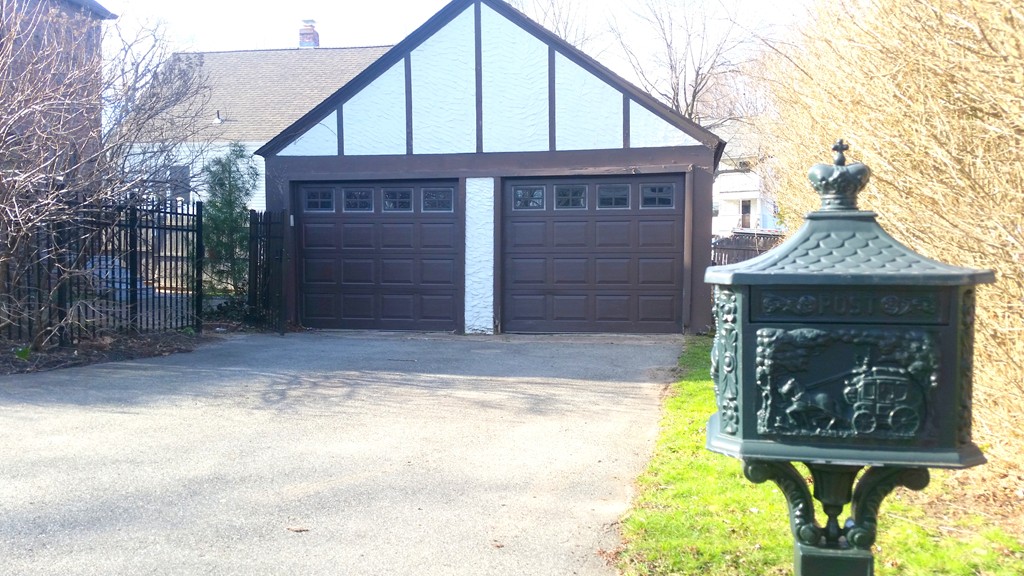 3 Rochelle Street West Springfield, MA 01089 - Photo 2 of 30 Gallery Image 2