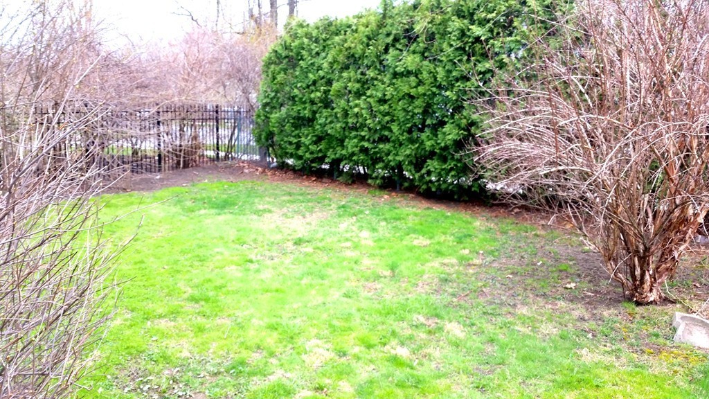 3 Rochelle Street West Springfield, MA 01089 - Photo 7 of 30 Gallery Image 7