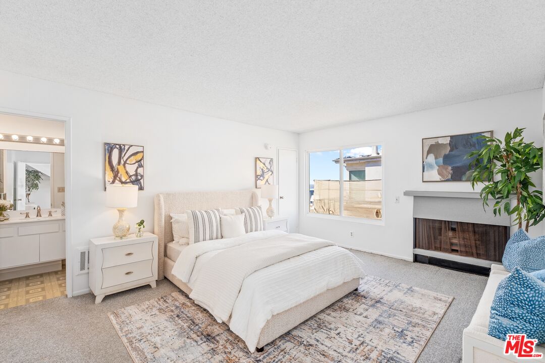 16 Quarterdeck Street, Unit 301 Marina del Rey, CA 90292 - Photo 22 of 32