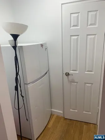 $1,750 | 2329 Hudson Terrace, Unit C12, Fort Lee, NJ 07024