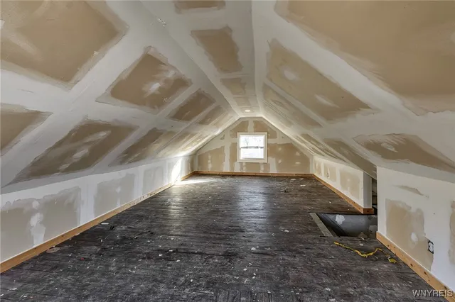 $119,000 | 4006 Deveaux Street, Niagara Falls, NY 14305