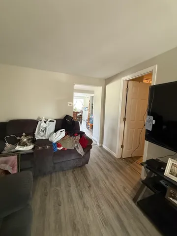 $197,000 | 24522 Norelius Avenue, Round Lake, IL 60073