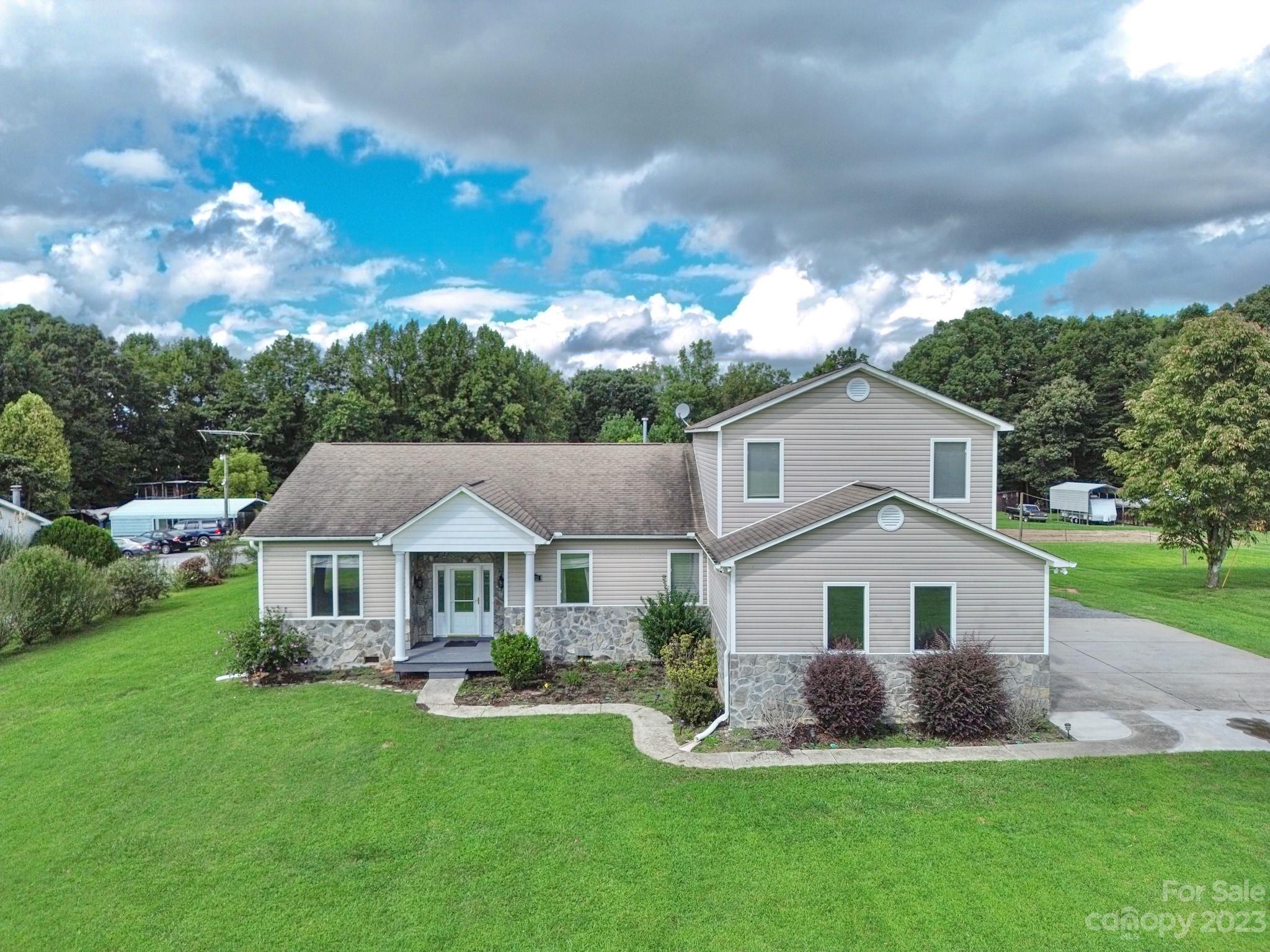 4852 Cartner Road Jonesville, NC 28642 - Photo 3 of 48 Gallery Image 3