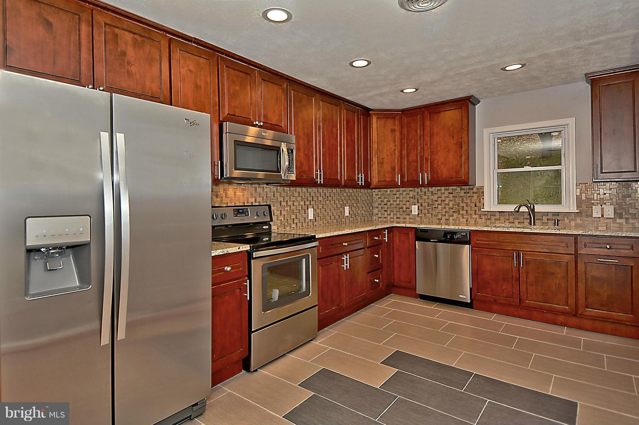 601 Ridge Road Westminster, MD 21157 - Photo 2 of 20 Kitchen