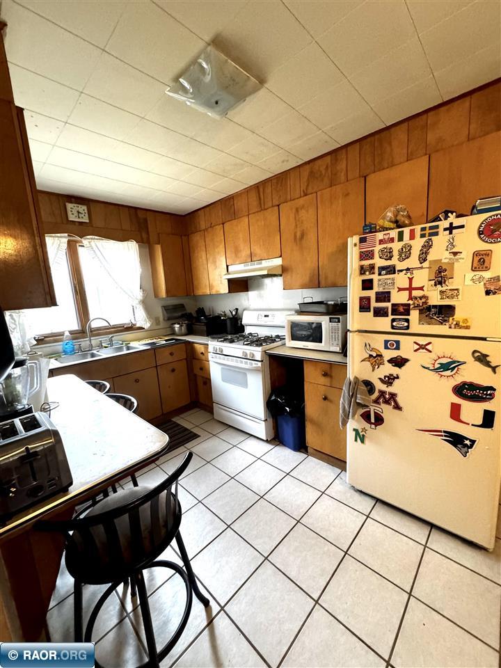 6252 Evergreen Road Gilbert, MN 55741 - Photo 5 of 23