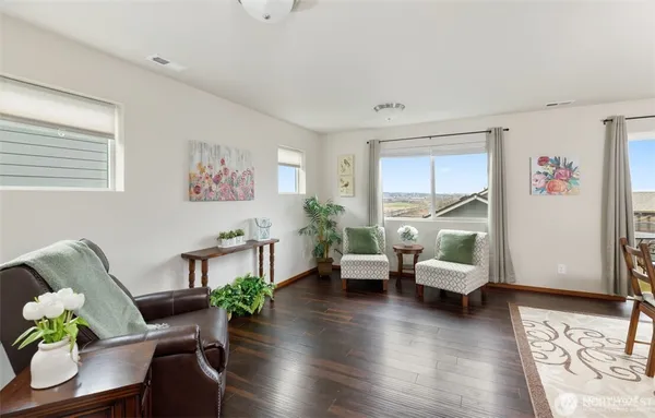 $3,350 | 1718 72nd Avenue Southeast, Lake Stevens, WA 98258