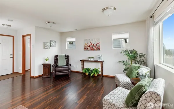 $3,350 | 1718 72nd Avenue Southeast, Lake Stevens, WA 98258