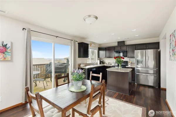 $3,350 | 1718 72nd Avenue Southeast, Lake Stevens, WA 98258