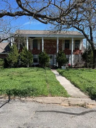 $199,000 | 6661 Farm To Market 920, Bridgeport, TX 76426