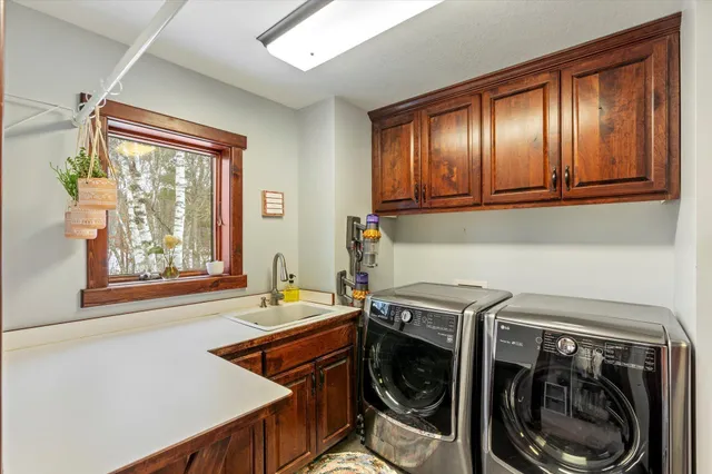 $995,000 | 10422 Ossawinnamakee Road, Pequot Lakes, MN 56472