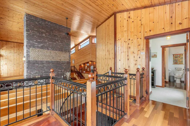 $995,000 | 10422 Ossawinnamakee Road, Pequot Lakes, MN 56472