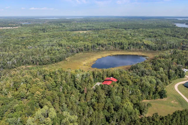$995,000 | 10422 Ossawinnamakee Road, Pequot Lakes, MN 56472