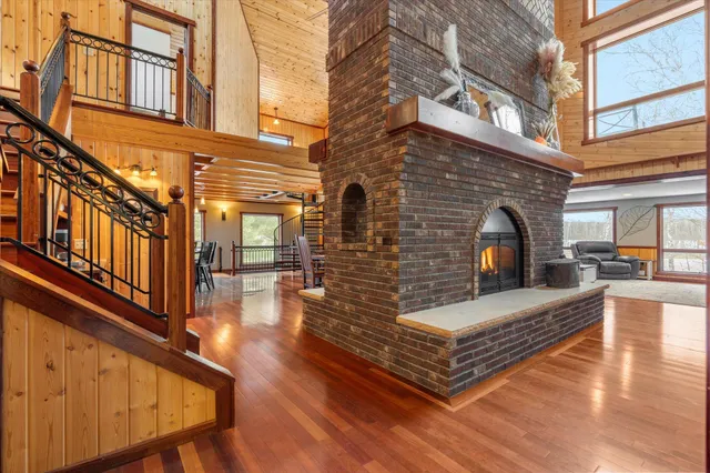 $995,000 | 10422 Ossawinnamakee Road, Pequot Lakes, MN 56472