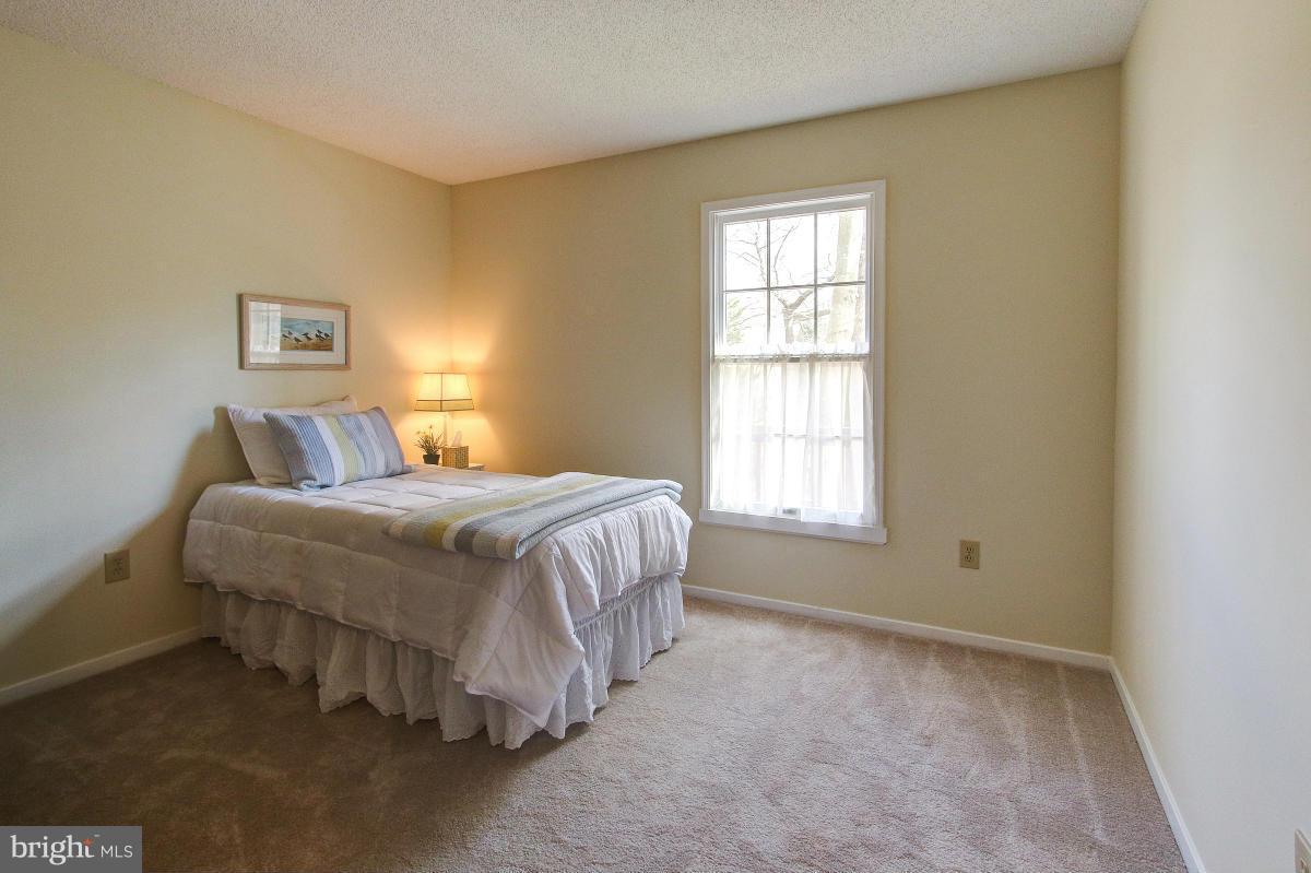 11872 Lester Road Manassas, VA 20112 - Photo 14 of 21 All Bedrooms Have New Carpet!