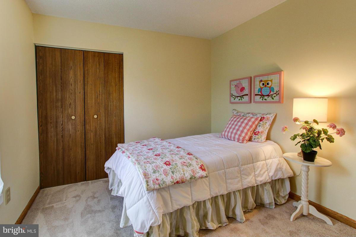 11872 Lester Road Manassas, VA 20112 - Photo 16 of 21 Bedroom #3