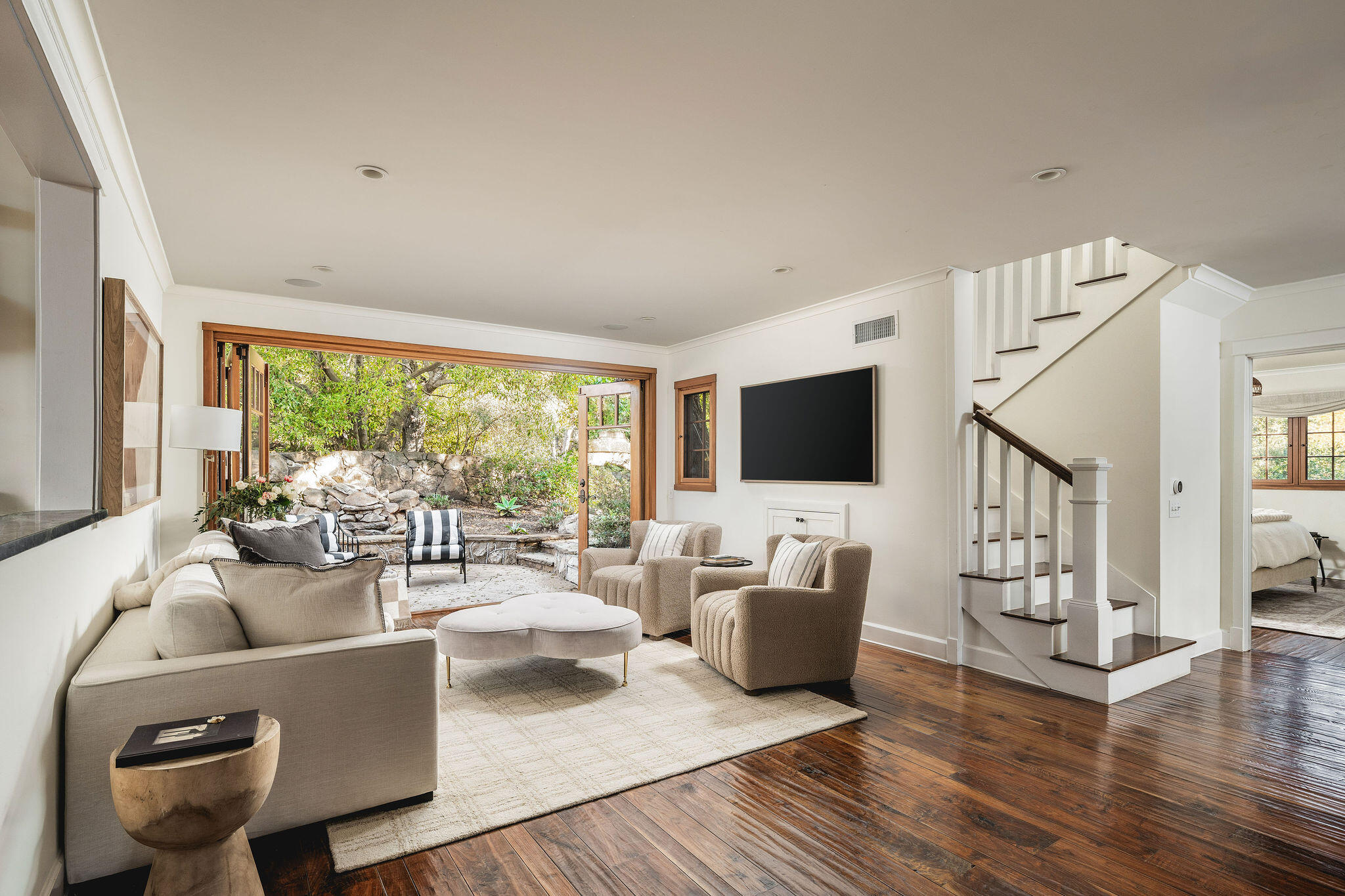 2480 Foothill Road Santa Barbara, CA 93105 - Photo 12 of 38 Indoor Outdoor Flow