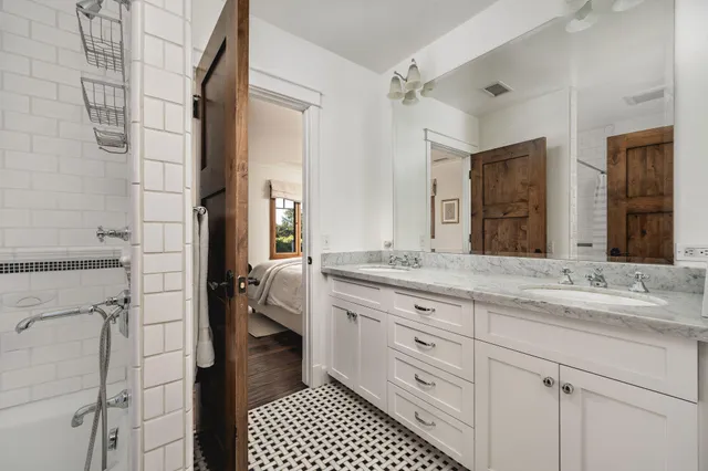 $17,000 | 2480 Foothill Road, Santa Barbara, CA 93105