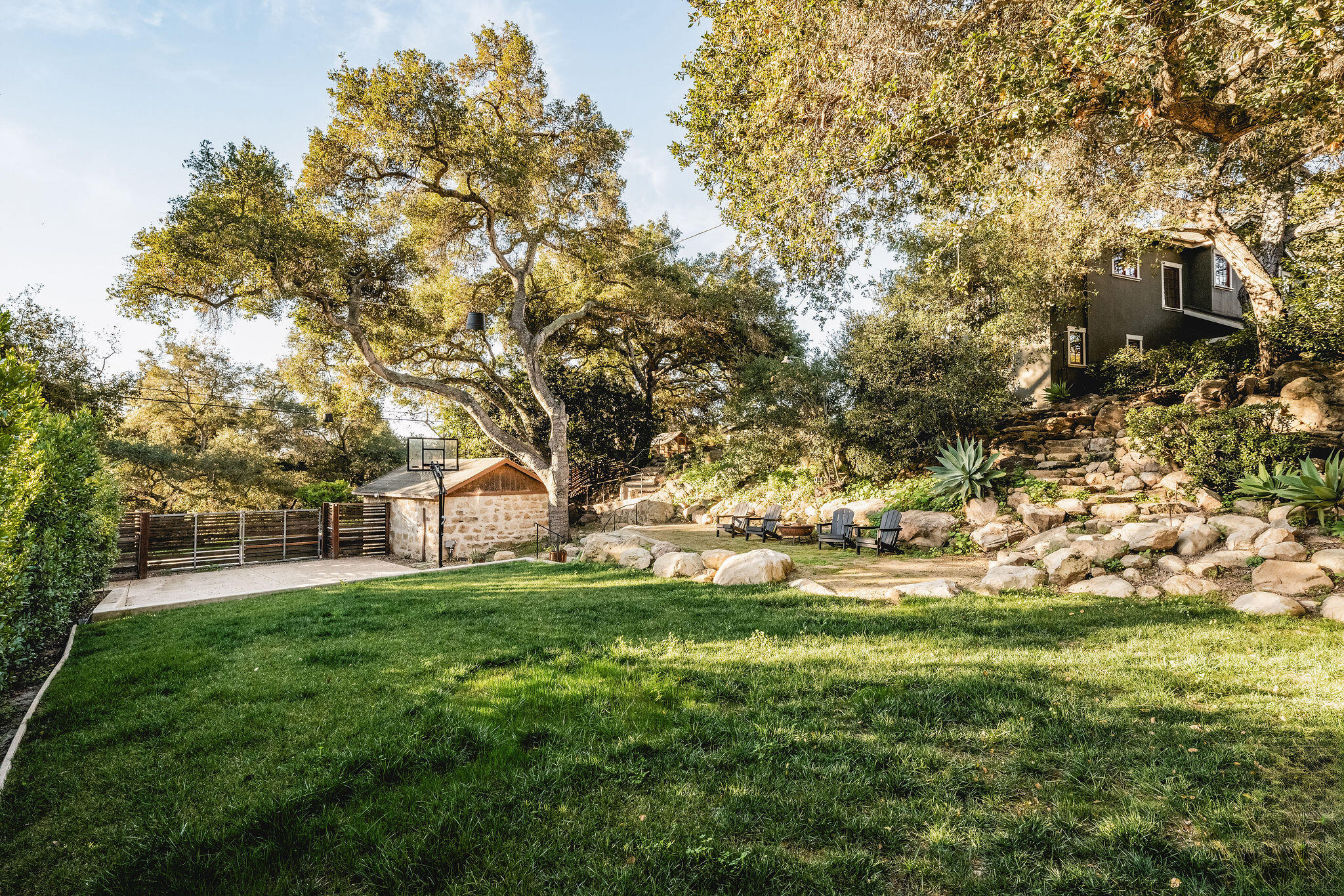 2480 Foothill Road Santa Barbara, CA 93105 - Photo 28 of 38 Expansive Lawn