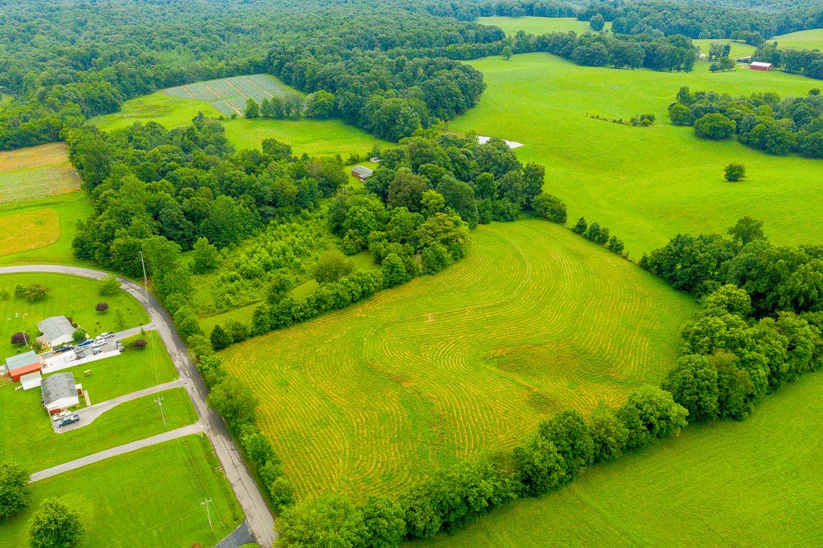 1070 Poplar Ridge Road Chapmansboro, TN 37035 - Photo 1 of 24 26.9 acres!