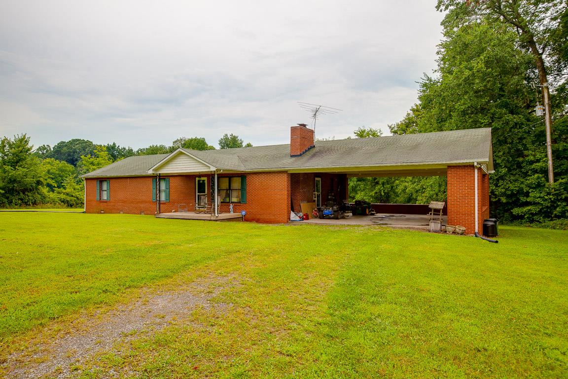 1070 Poplar Ridge Road Chapmansboro, TN 37035 - Photo 8 of 24 Gallery Image 8