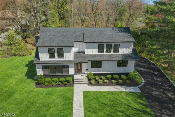 $1,385,000 | 246 Fawn Ridge, Mountainside, NJ 07092