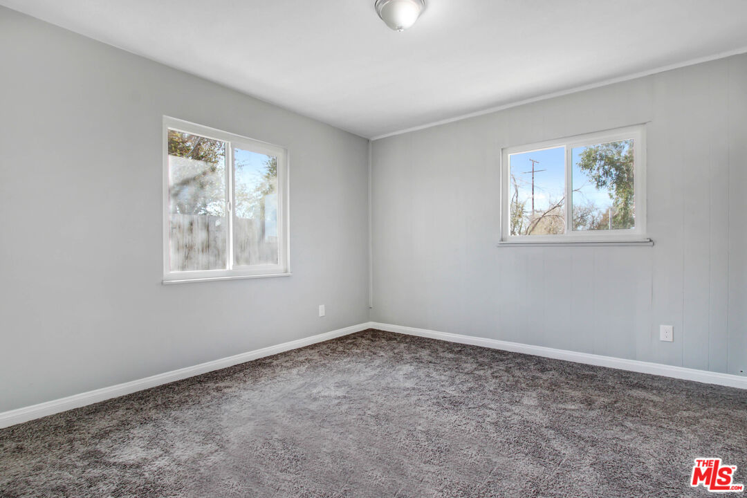 14388 Osage Road Apple Valley, CA 92307 - Photo 7 of 14 Gallery Image 7