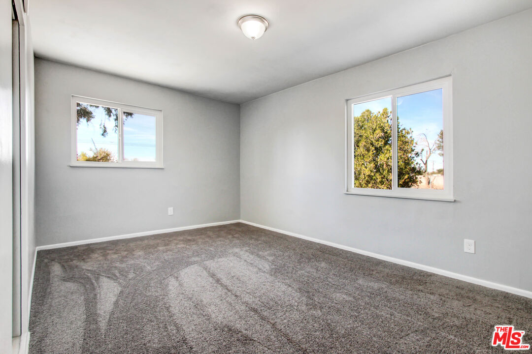 14388 Osage Road Apple Valley, CA 92307 - Photo 10 of 14 Gallery Image 10