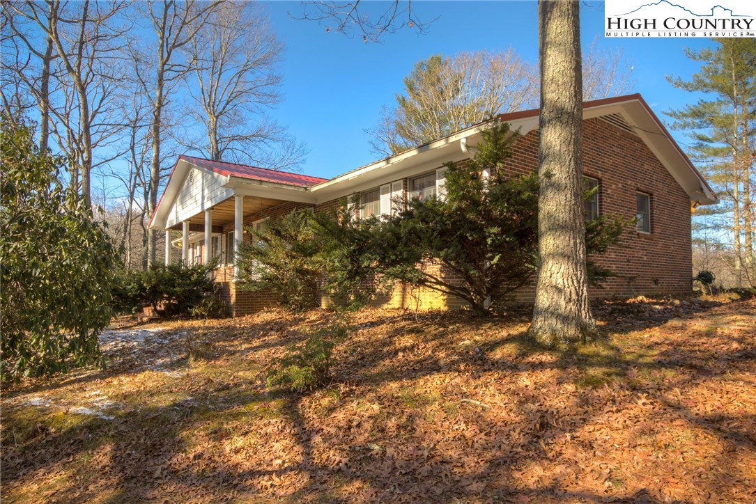 4412 Hardin Road Boone, NC 28607 - Photo 32 of 33 Gallery Image 32