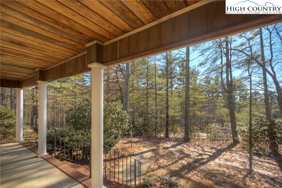 4412 Hardin Road Boone, NC 28607 - Photo 5 of 33 Gallery Image 5