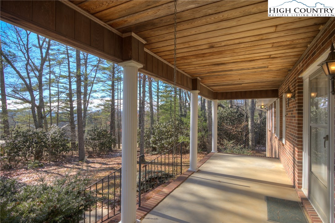 4412 Hardin Road Boone, NC 28607 - Photo 6 of 33 Gallery Image 6