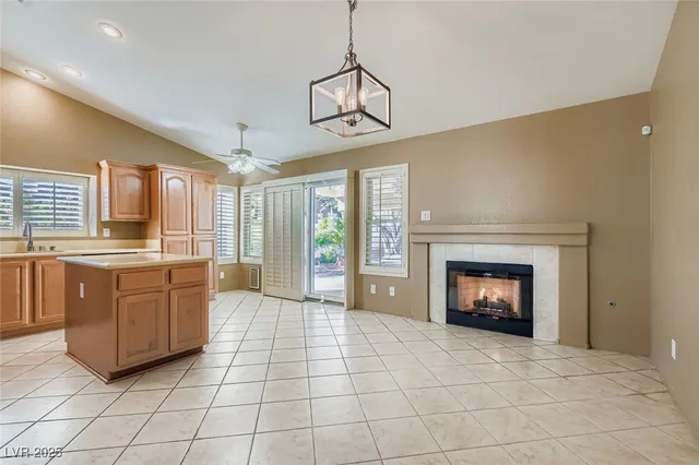 $2,600 | 8985 McLeod Drive, Henderson, NV 89074