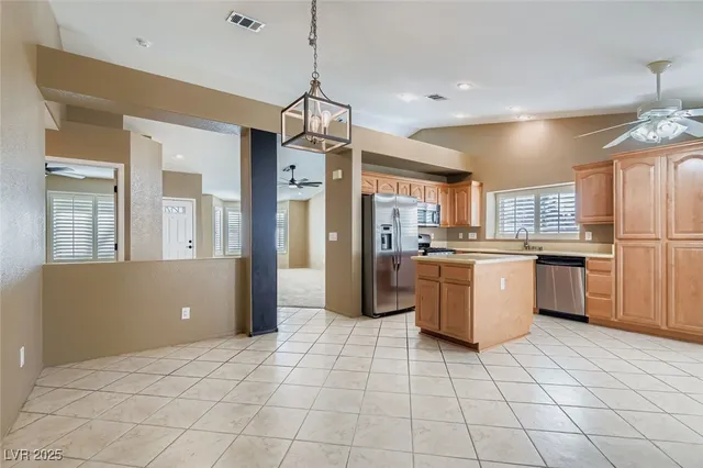 $2,600 | 8985 McLeod Drive, Henderson, NV 89074