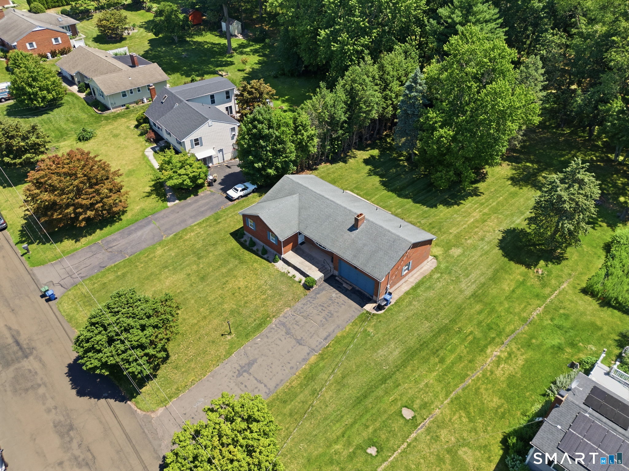 3 Burr Street Portland, CT 06480 - Photo 4 of 30