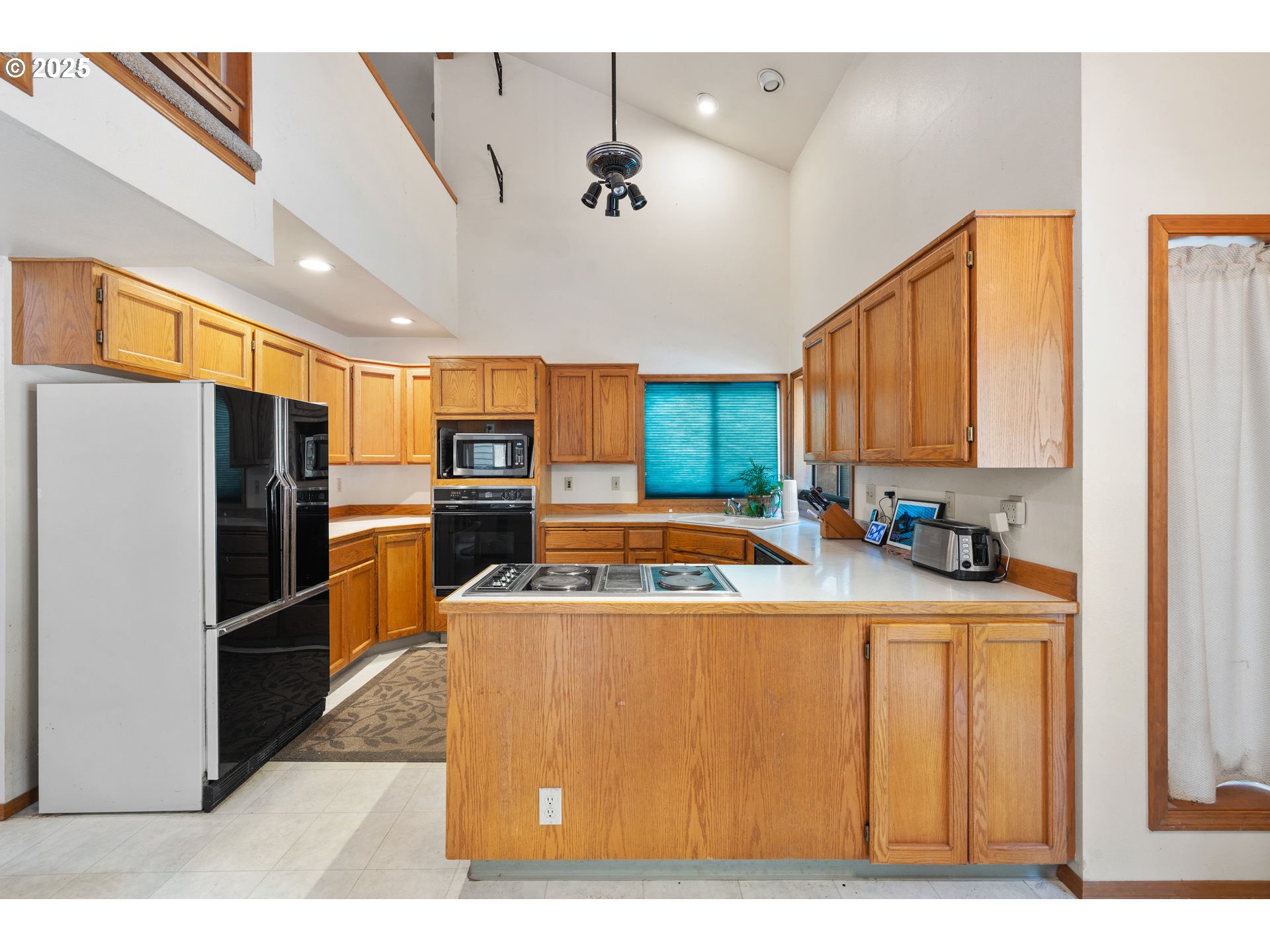 8552 Southwest Rodlun Road Gresham, OR 97080 - Photo 15 of 43