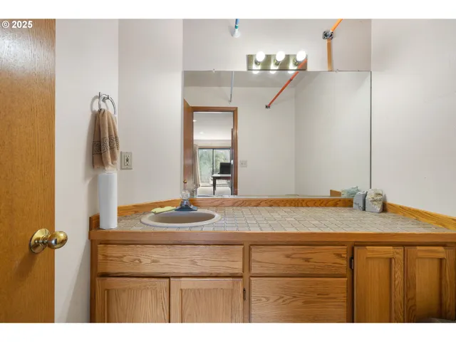 $799,000 | 8552 Southwest Rodlun Road, Gresham, OR 97080